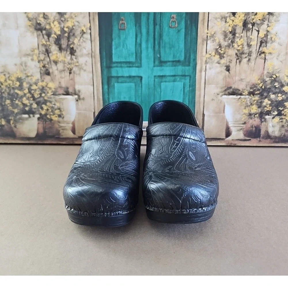 Dansko Clogs Women 41/10 5 Shoes Black Patent Leather Floral Professional Nurse